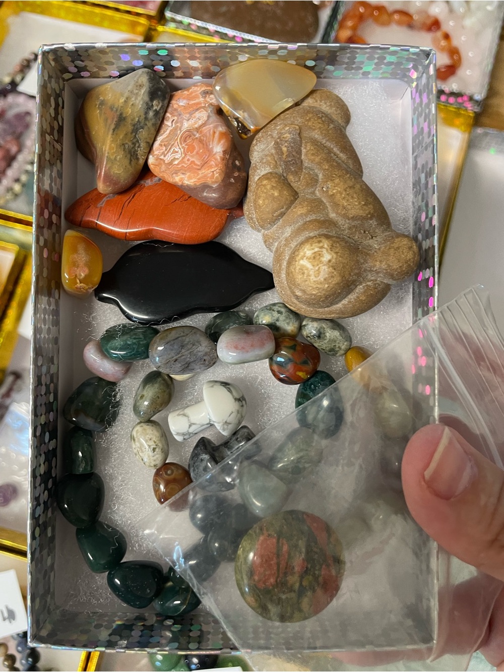 Crystal carvings, rocks and crystal goodie gift boxes